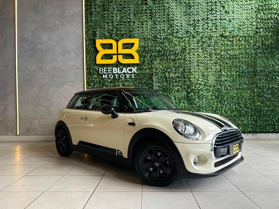 MINI COOPER 1.5 12V TURBO GASOLINA TOP 2P AUTOMÁTICO